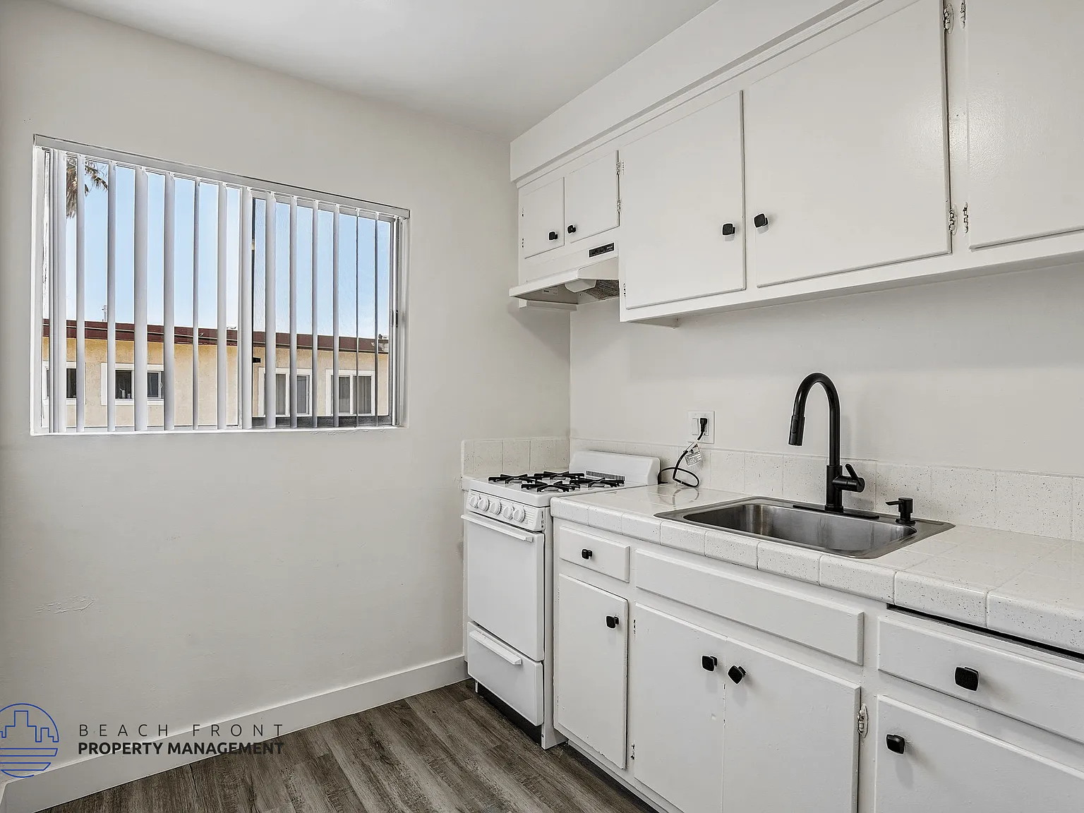 12233 Manor Dr. — Photo 1