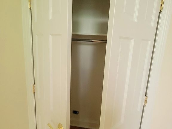 5th image of 309 W 85th St APT 32
