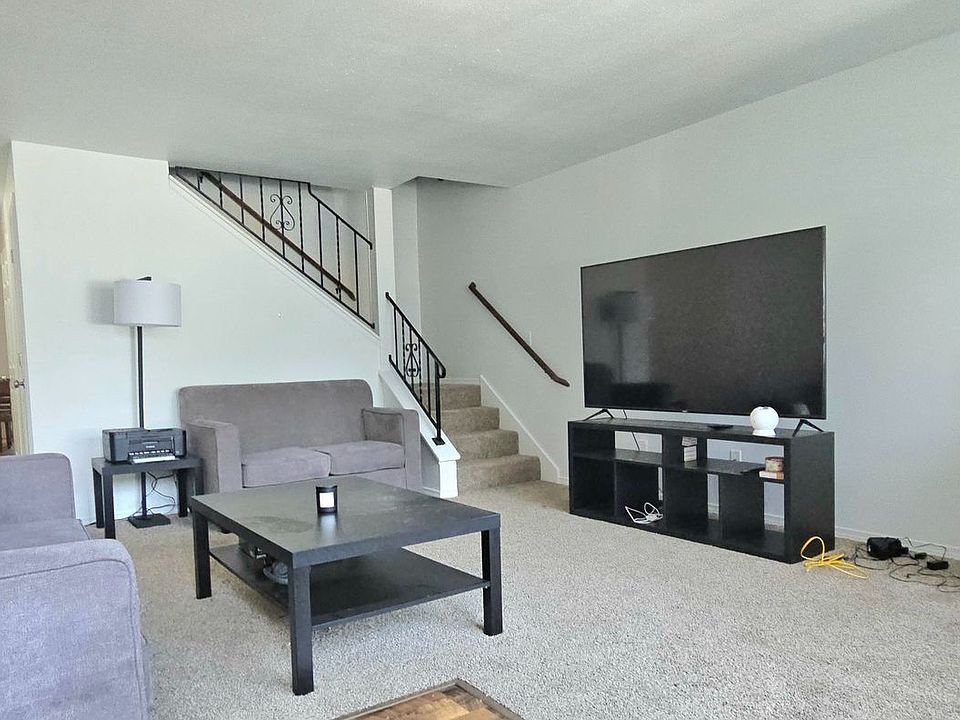 1st image of 21825 30th Ave S