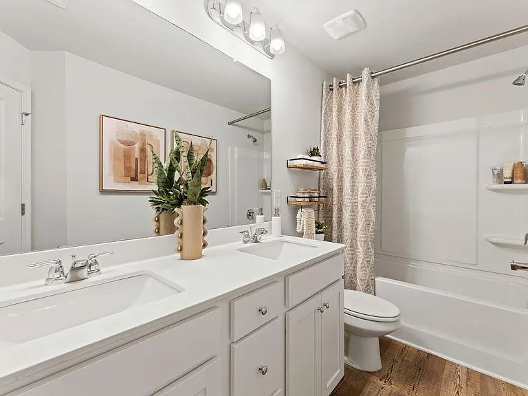 731 Point Place Dr — Photo 14