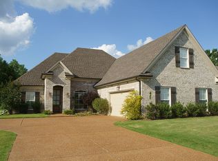 3214 Vineyard Dr S, Southaven, MS 38672
