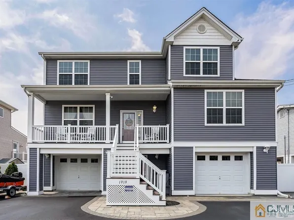 1919 Ship Ct, Toms River, NJ 08753