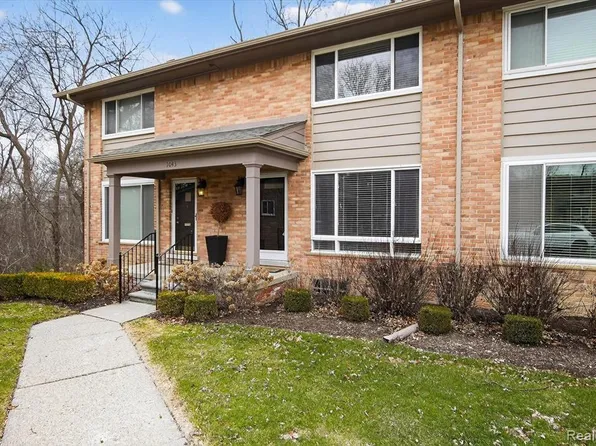 1043 N Old Woodward Ave Unit 2, Birmingham, MI 48009