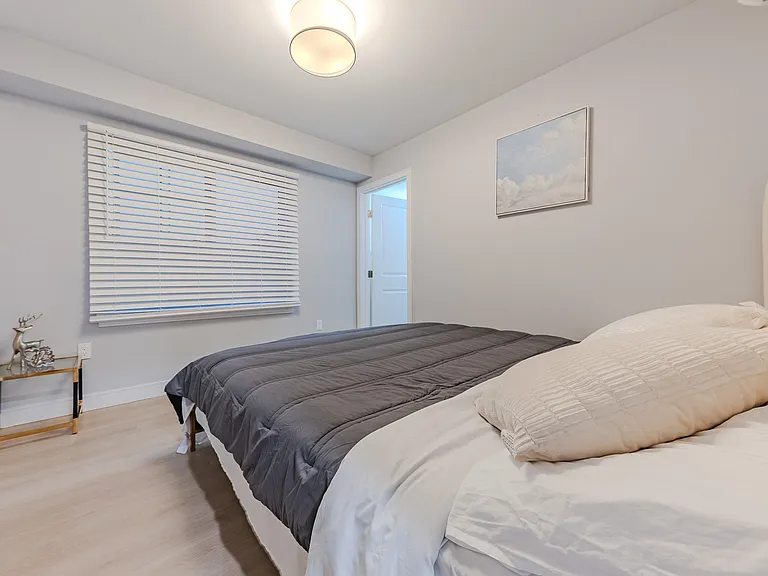 123 S Marguerita Ave — Photo 13