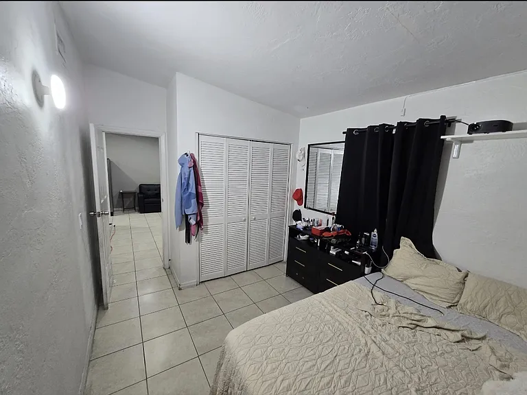 2952 NW 29th St #2 — Photo 17
