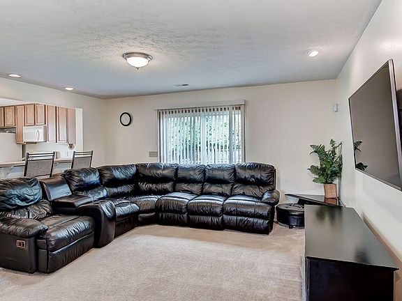 4th image of 3179 Gallant Dr