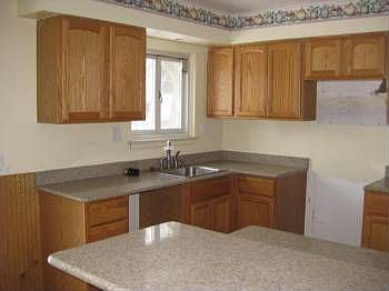 4th image of 33746 Somerset St