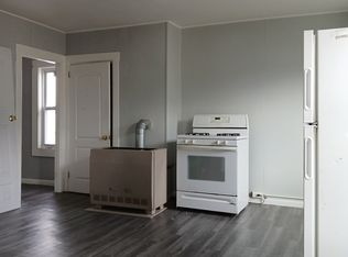 (Undisclosed Address), Fall River, MA 02721