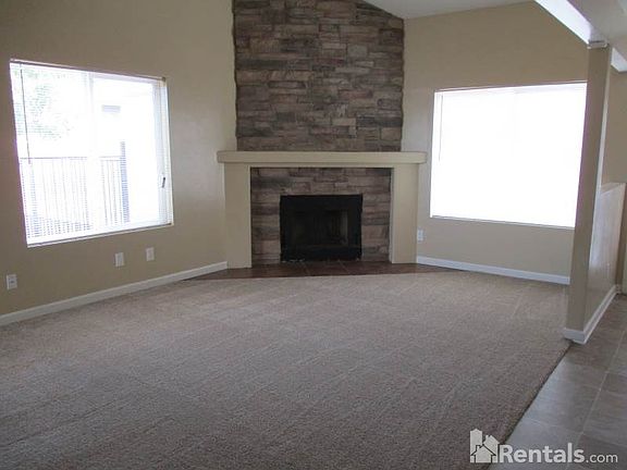 4th image of 16497 N 67th Ln