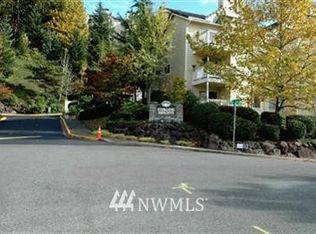 3821 131st Ln SE APT G4, Bellevue, WA 98006