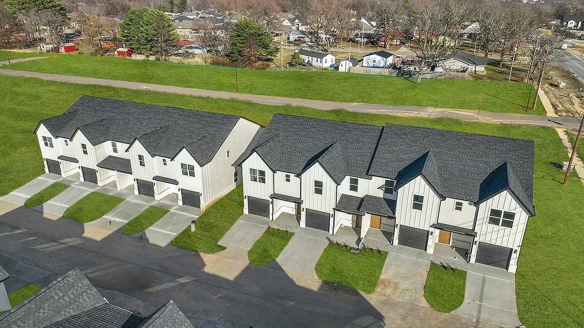 Building Photo - 1711 Cuppett Cir