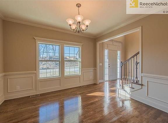 4th image of 10025 N Lawn Ave