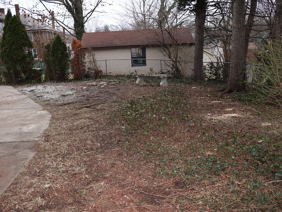 2nd image of 3149 Penrose Pl