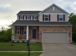 216 Brookfield Hills Ct, Louisville, KY 40245