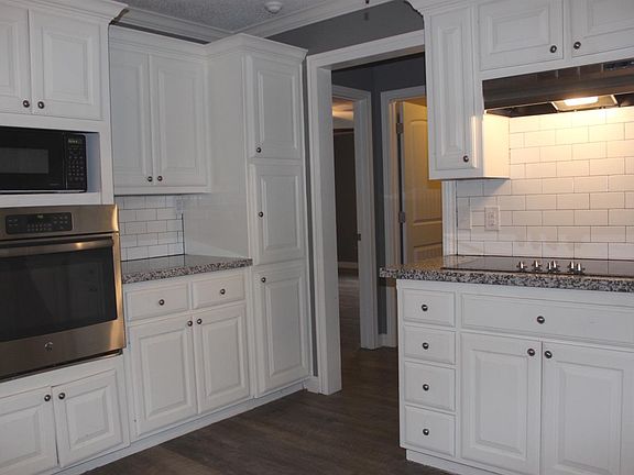 5th image of 8806 Joliet Ave