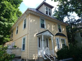 17 Moultrie St, Dorchester, MA 02124