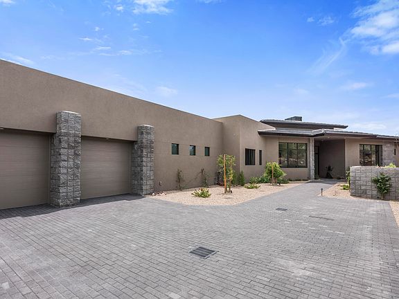 3rd image of 8145 E Tecolote Cir