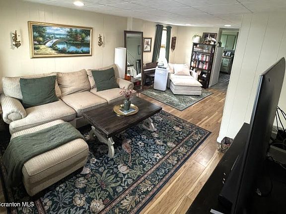 2nd image of 26-28 Glinko St