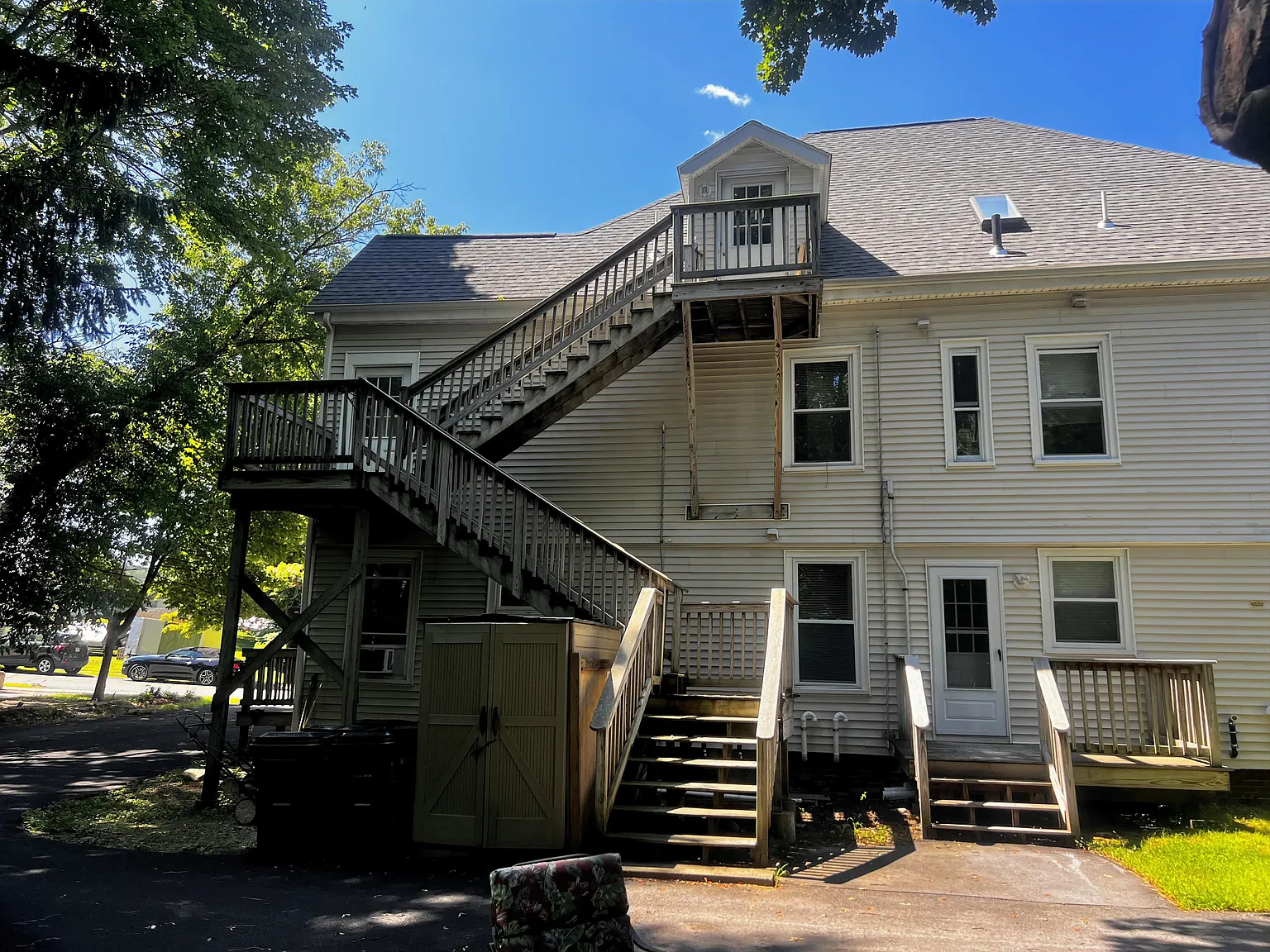 2 bed, 1500 sqft, $2,500 — Photo 3