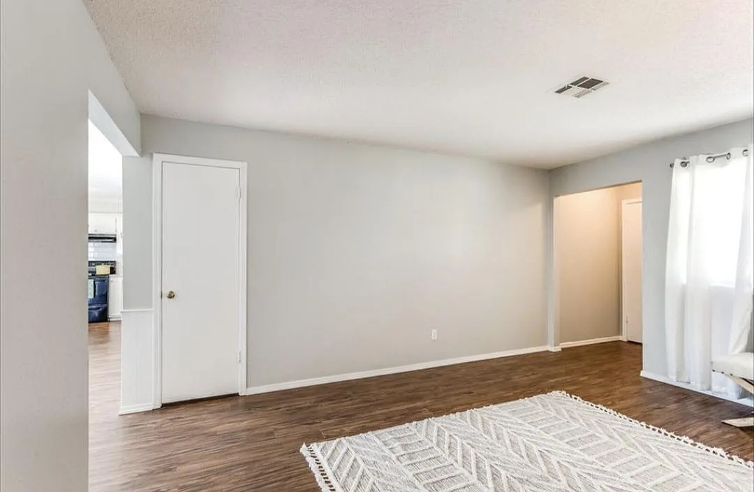 4 bed, 1.5 bath, 1591 sqft, $1,695 — Photo 4