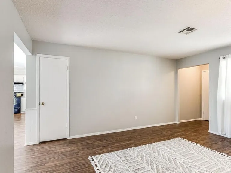 628 Sunset Dr — Photo 4
