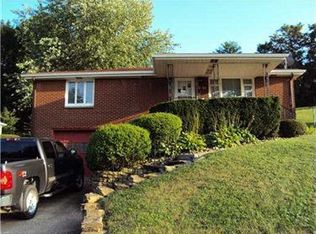 23 Pennsylvania Blvd, Monessen, PA