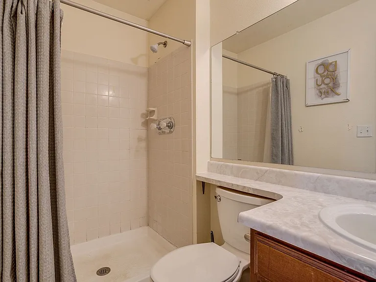 6435 Chantilly Pl #3 — Photo 27