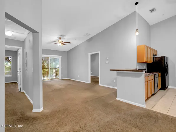 3690 KIRKPATRICK Circle #12, Jacksonville, FL 32210