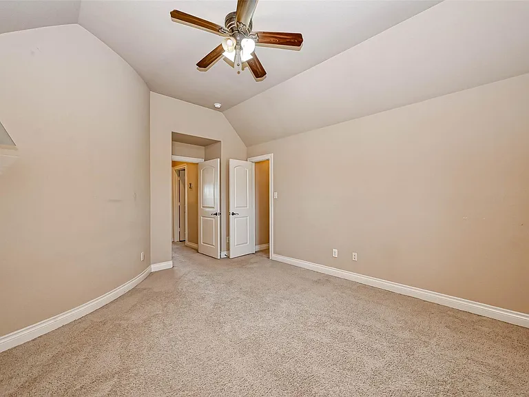 27415 Blinkwood Park — Photo 29