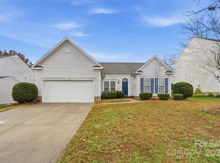 11819 Creek Turn Dr, Charlotte, NC 28278