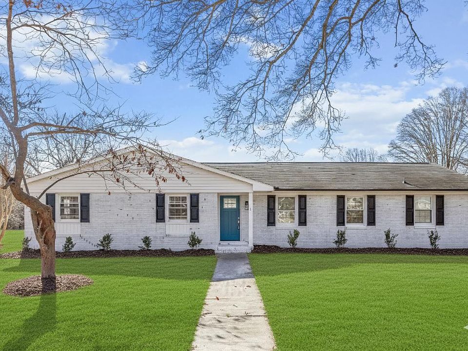 1st image of 123 Bywood Dr