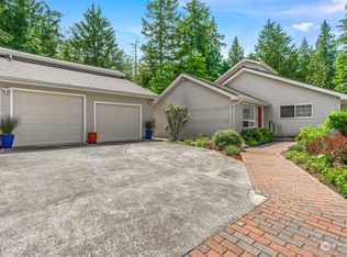 10630 Robbers Roost Rd, Edmonds, WA 98020