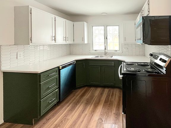 5th image of 104 Seminole Way