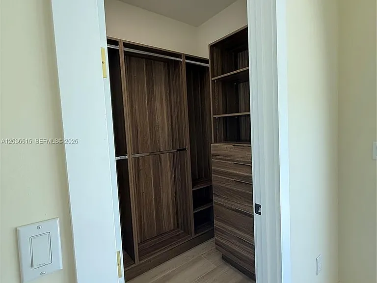 3326 Elizabeth St — Photo 46