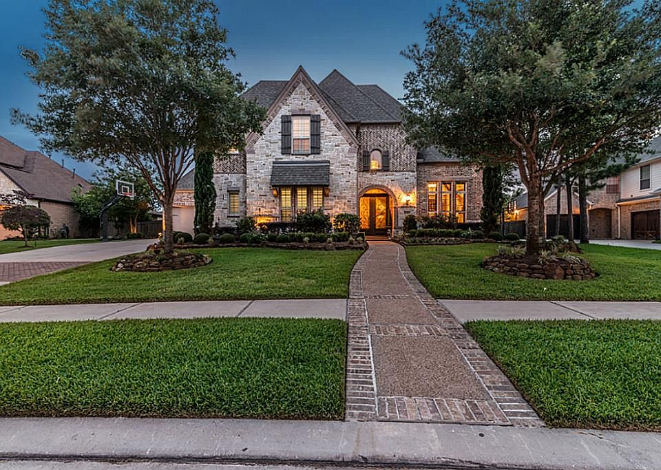 1st image of 17427 Bear River Ln