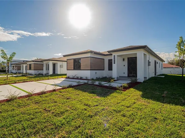 22880 SW 122nd Pl, Miami, FL 33170