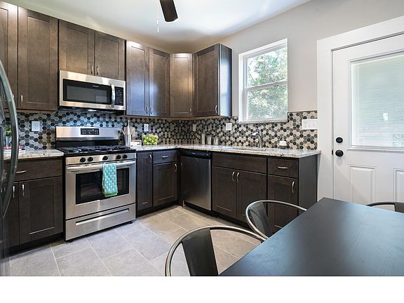 2nd image of 6209 Fyler Ave