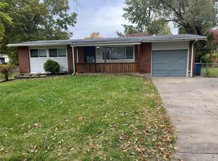 1729 Emery Dr, Saint Louis, MO 63136