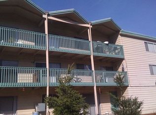 3200 SW Dolph Ct APT 4, Portland, OR