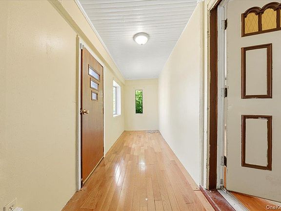 4th image of 413 Union Avenue