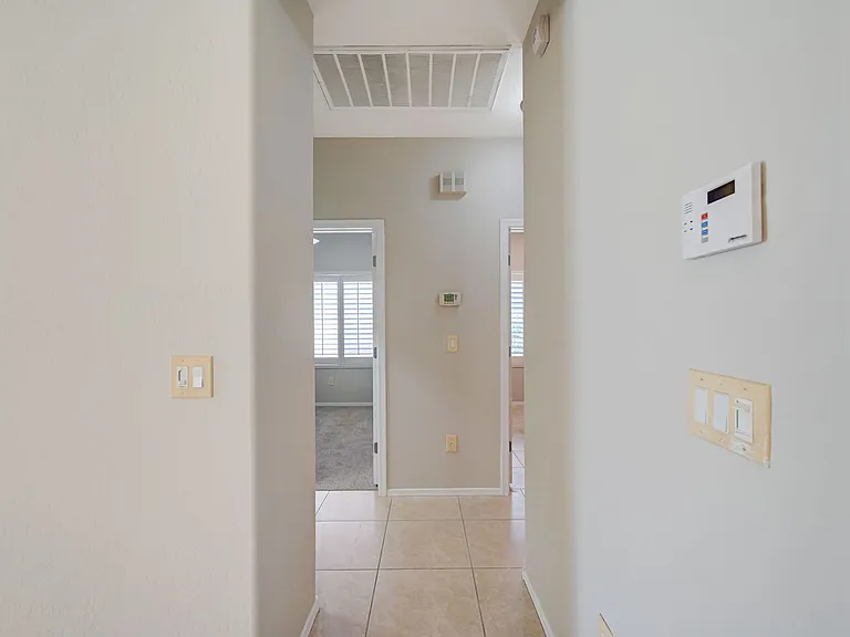 7925 Fantail Dr — Photo 30