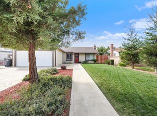 1627 S Crenshaw St, Visalia, CA 93277
