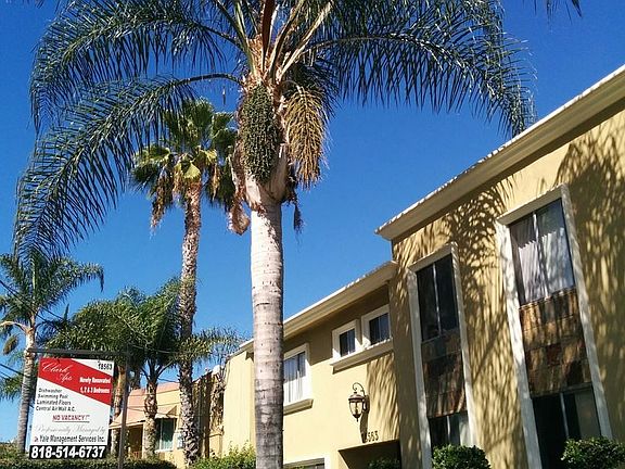 2nd image of 18563 Clark St APT 212