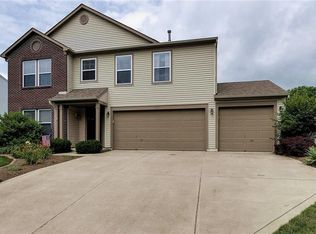 14815 Drayton Dr, Noblesville, IN 46062