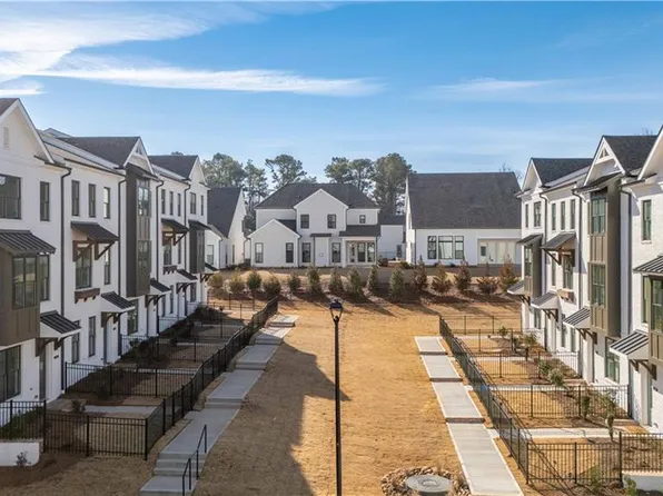 542 Healy Dr #52, Cumming, GA 30040