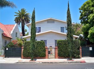 6827 De Longpre Ave, Los Angeles, CA 90028