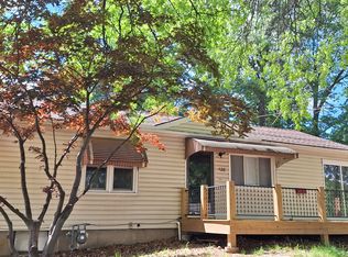 128 N Peck Dr, Independence, MO 64056