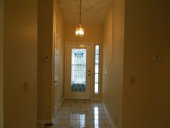 3rd image of 6601 Dove Creek Dr