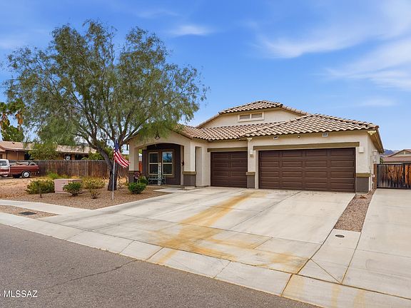 2nd image of 301 W Vista Monte Dr