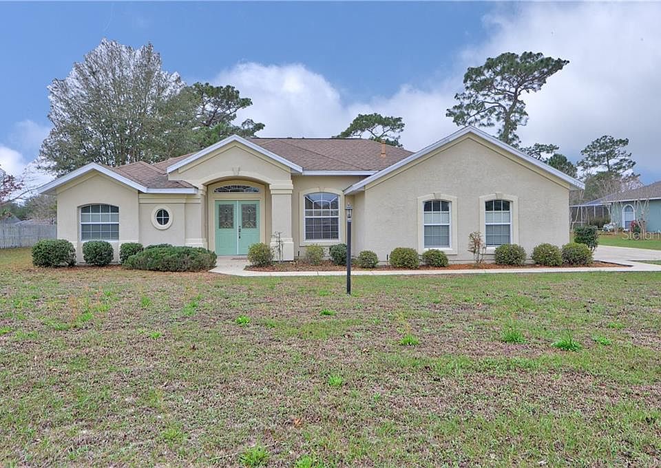 1st image of 5822 NE 61st Ct
